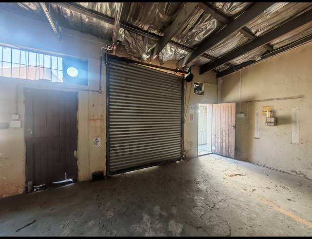 820M² WAREHOUSE FOR SALE IN BOOYSENS RESERVE